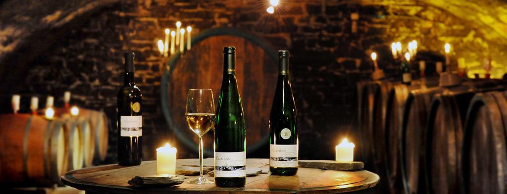 Weingut Clemens Hotell Ellenz-Poltersdorf Exteriör bild