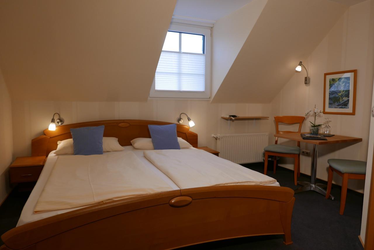 Weingut Clemens Hotell Ellenz-Poltersdorf Exteriör bild